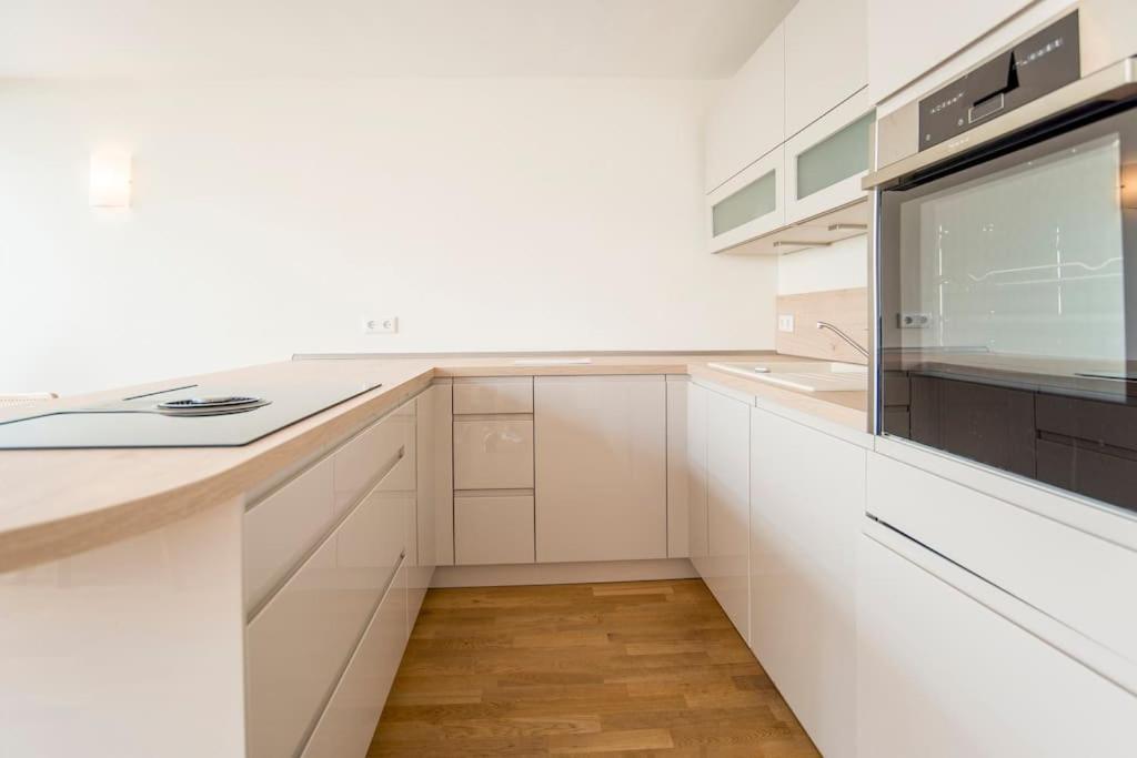Modernes, sonniges Appartement im Herzen von Düsseldorf Exterior foto